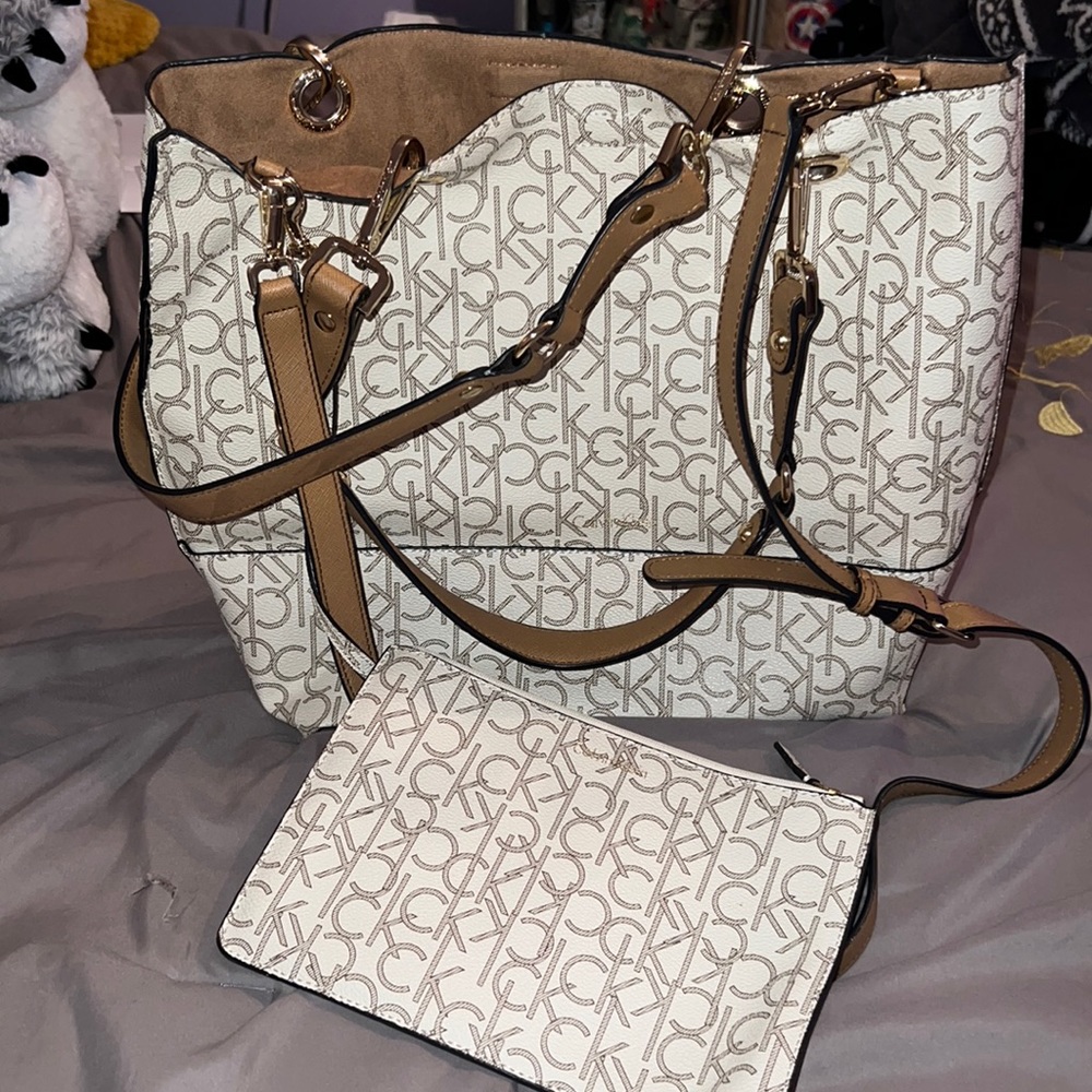Cream Calvin Klein Tote Purse with mini bag. Like new
